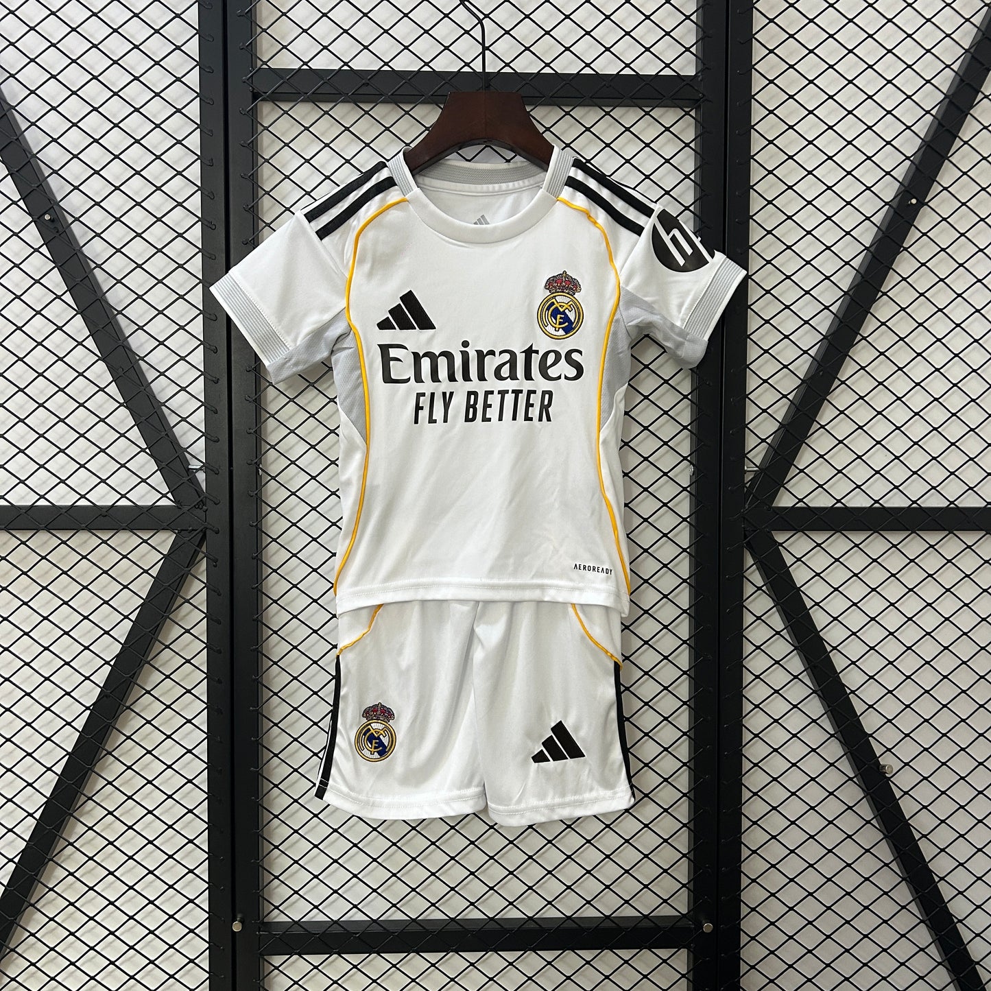 REAL MADRID Maillot Domicile 25/26 – Enfant