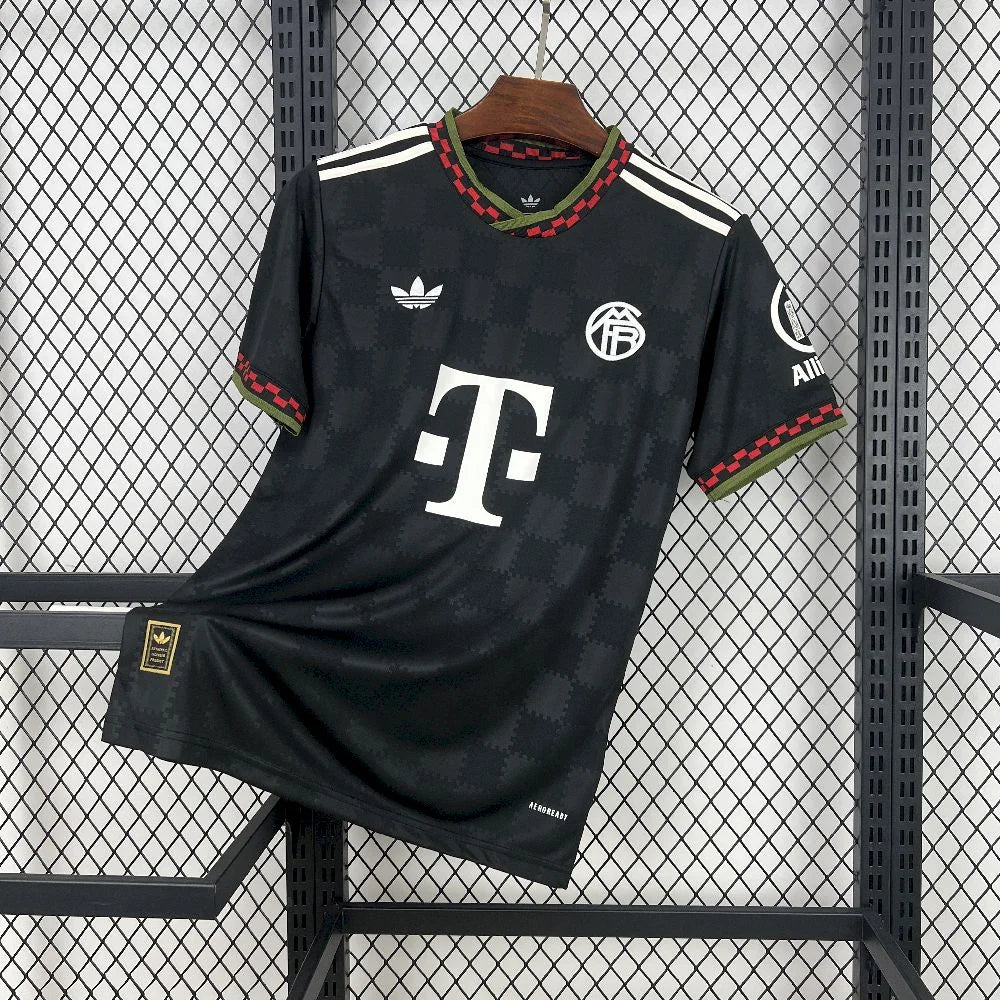 BAYERN MUNICH  Maillot THIRD 25/26